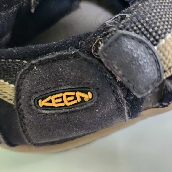 Keen Newport H2 Hiking Waterproof Outdoors Shoes Size 6/39/8