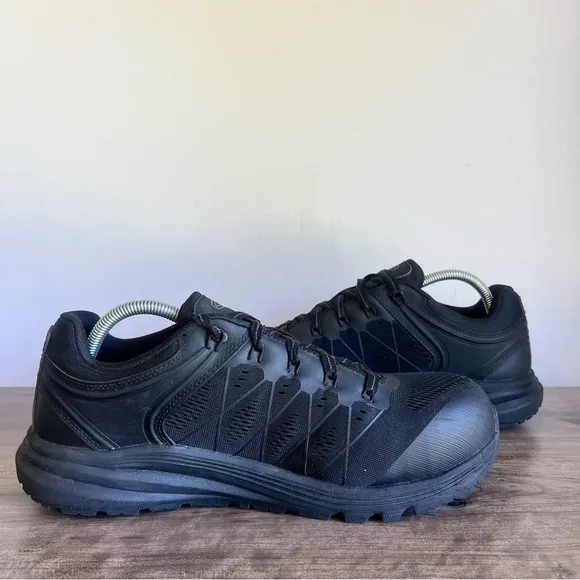 Keen Vista Energy Carbon Fiber Toe Men's Shoe Size 10 Wide (EE) SKU#24838