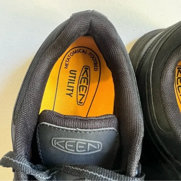 Keen Vista Energy Carbon Fiber Toe Men's Shoe Size 10 Wide (EE) SKU#24838