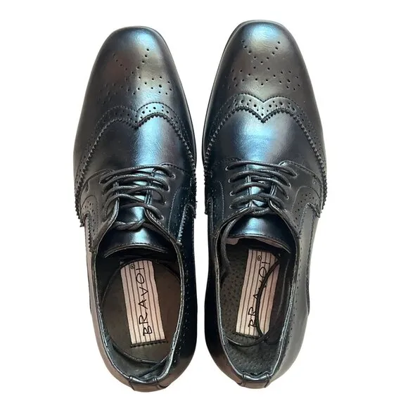KIDS  Black Leather Oxford Wingtip Dress Shoes By Bravo!