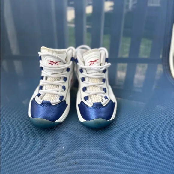 Kids Size 12 Reebok shoes Question Mid Blue Toe