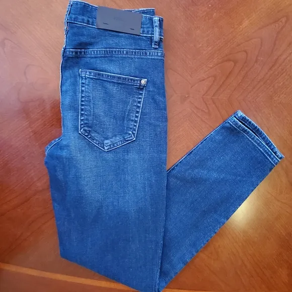 Koral Los Angeles Relaxed Classic Skinny Jeans