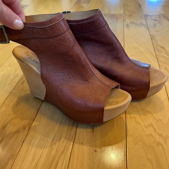 Kork-Ease Women's Brown Leather Wedge  Open Toe Sandals