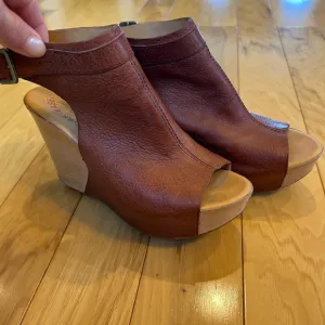 Kork-Ease Women's Brown Leather Wedge  Open Toe Sandals