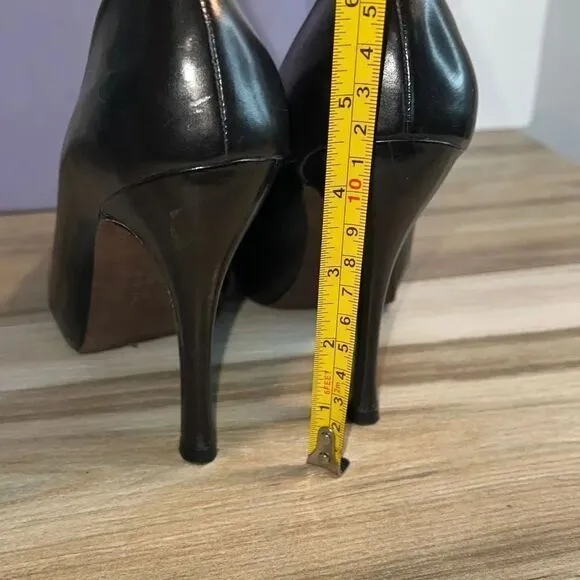 Ladies Vera Wang Raquel Hidden Platform Pumps Black Size 6 Leather Heels Shoes