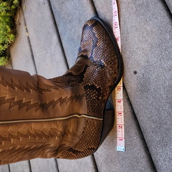 Larry Mahan's Vintage Western Cowboy Boots