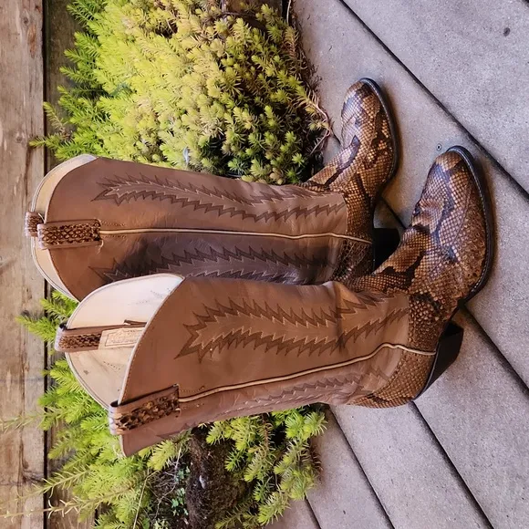 Larry Mahan's Vintage Western Cowboy Boots