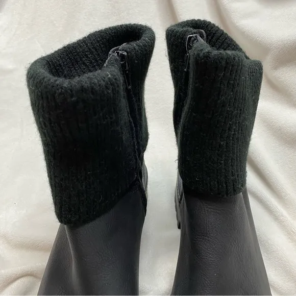 Life Stride Women's Simone Black Leather Almond Toe Booties