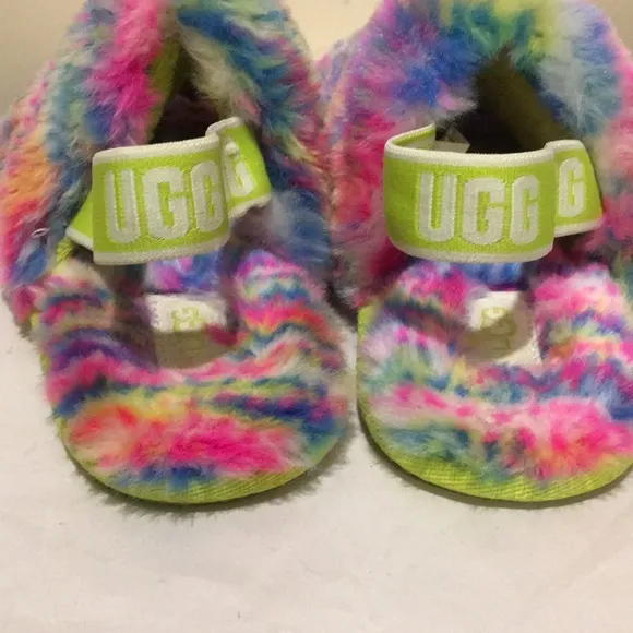 Like New! UGG Fluffy multi color Slippers/sandals elastic back strap kids size 9