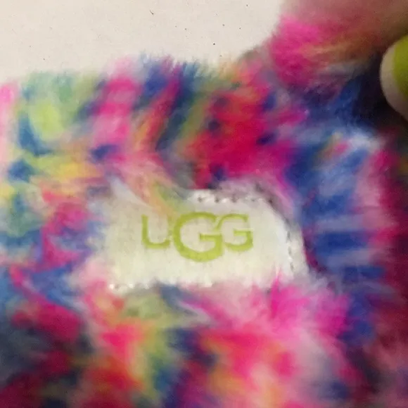Like New! UGG Fluffy multi color Slippers/sandals elastic back strap kids size 9