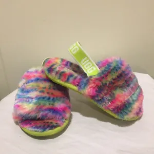Like New! UGG Fluffy multi color Slippers/sandals elastic back strap kids size 9