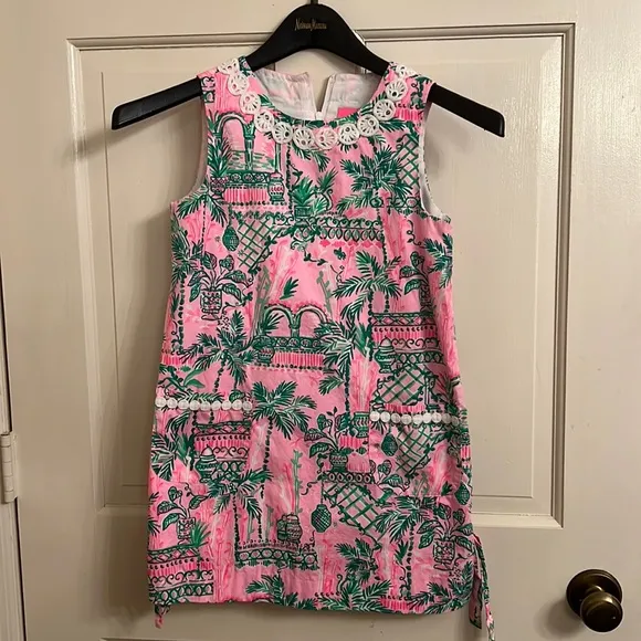 Lilly Pulitzer Classic Shift Pink Dress size 8