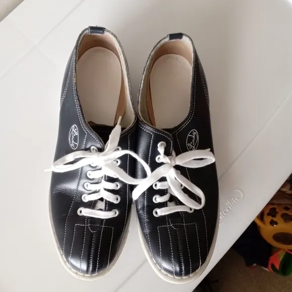LINDS Men's Classic Navy Blue Bowling Shoes 7.5B RIGHT HAND Leather USA Made