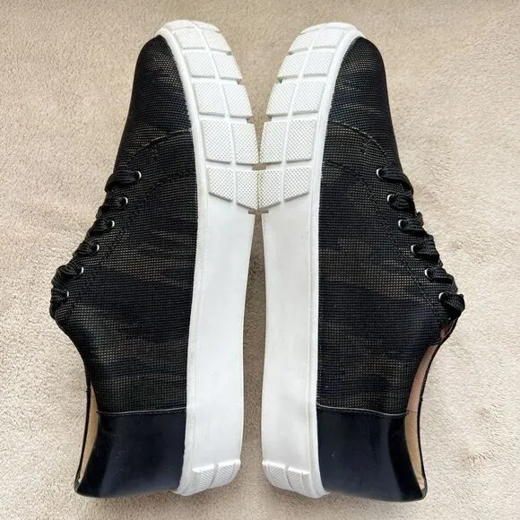 Linea Paolo Kenzi Camo Camouflage Platform Lace Up Sneaker Shoes Women's 8.5