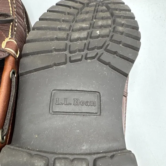 LL Bean Allagash Moc Mens 9.5 Bison Leather 273080 Brown Hand Sewn Shoes one Eye