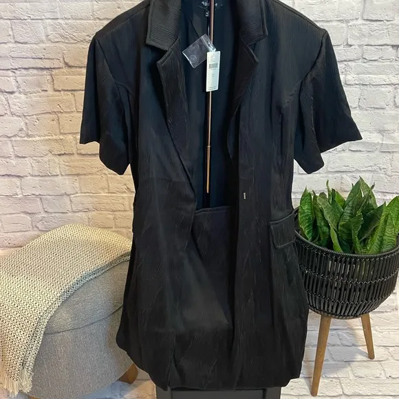 Lorenzo Short Sleeve Belted Blazer Dress