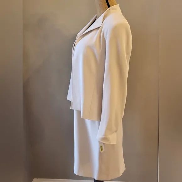 Louben off white size 10 dress suit NWT