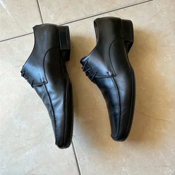 Louis Vuitton Classic Black Leather Men's Shoes