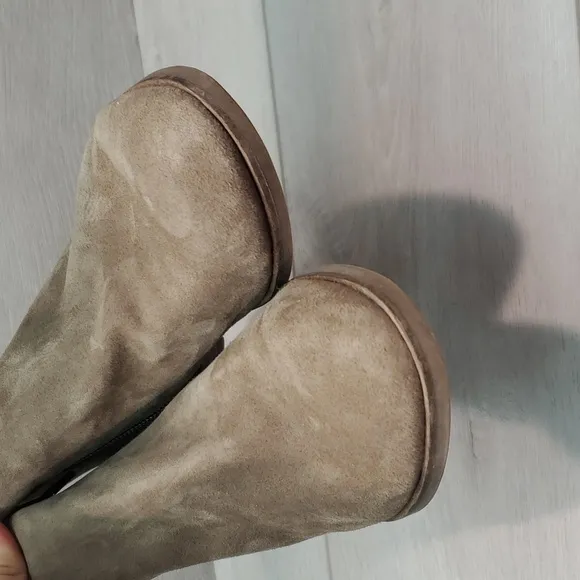 Lucky Brand Womens Jakeela Ankle Taupe Suede Heels Cutout boots shoes sz 7M