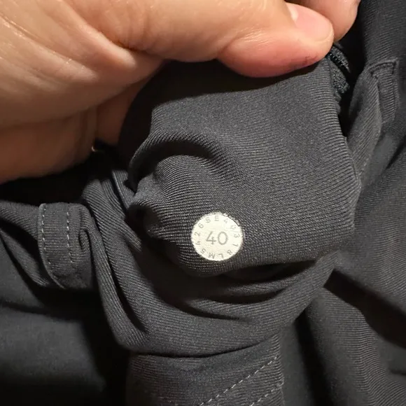 Lululemon Men’s ABC Classic-Fit Pants Size 40