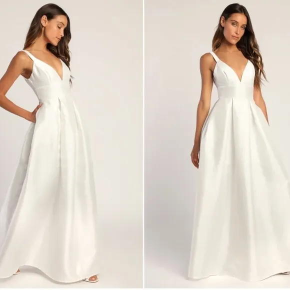 LULU's Bridal Wedding Chic Modern Sexy Minimalist Ballgown • Small NWT