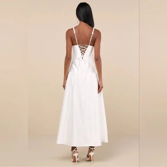 Lulus Modern Adoration NWOT size Medium White Satin Drop Waist Lace-Up Dress