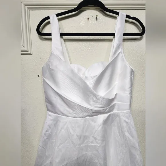 Lulus Modern Affection White Taffeta Pleated Sleeveless Maxi Dress Wedding