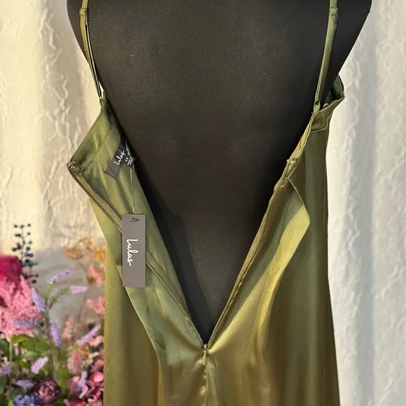 Lulus Modern Poise Olive Green Satin Pleated SleevelessMaxi Dress