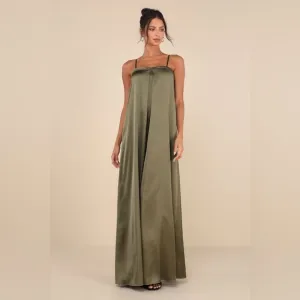 LULU’S MODERN POISE SATIN PLEATED SLEEVELESS MAXI DRESS
