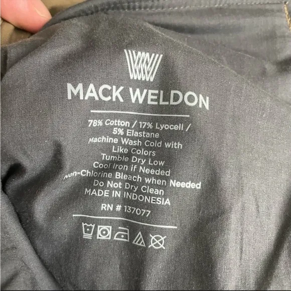 Mack Weldon Men’s Maverick Tech Chino Pant Sandstorm Brown 42x34 NWOT