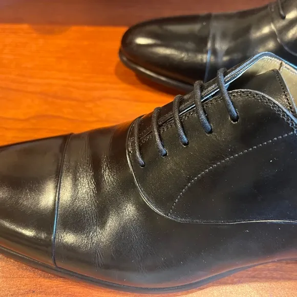 Magnanni  'Segovia&quot; black lace -up shoes size 9 1/2