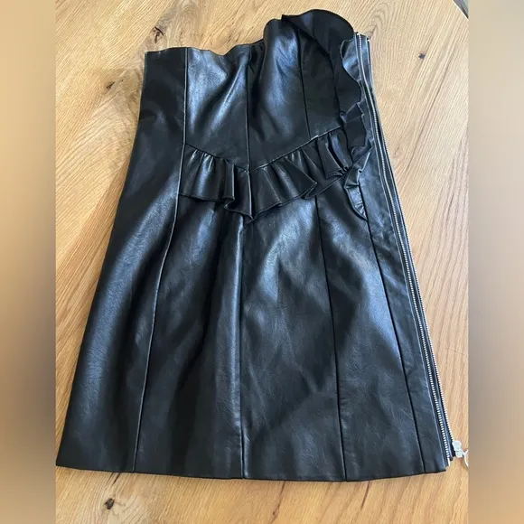 MAJORELLE KYLIE FAUX LEATHER ZIP-UP DRESS, SIZE SMALL.