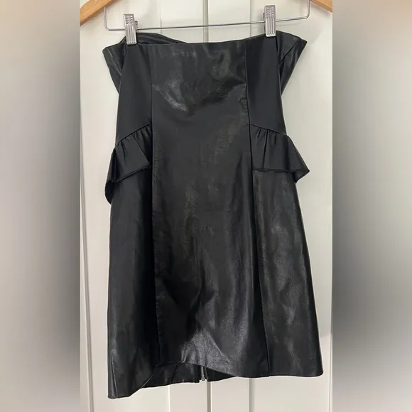 MAJORELLE KYLIE FAUX LEATHER ZIP-UP DRESS, SIZE SMALL.