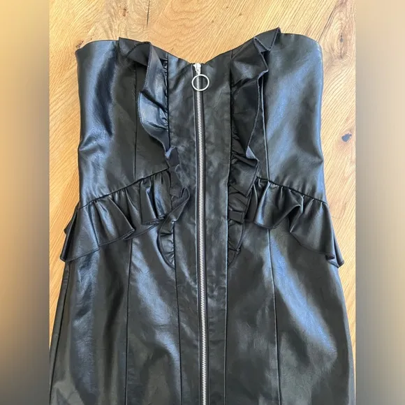 MAJORELLE KYLIE FAUX LEATHER ZIP-UP DRESS, SIZE SMALL.