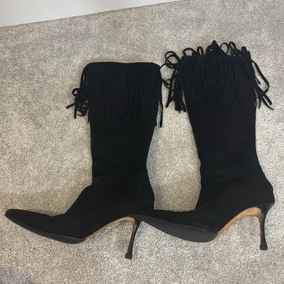 Manolo Blahnik Suede Fringe Trim Accent Boots size 8.5