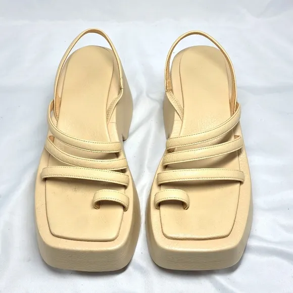 Marsell Square Toe Platform Pebbled Leather Sandals with Strappy Design 38.5