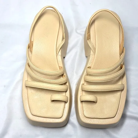 Marsell Square Toe Platform Pebbled Leather Sandals with Strappy Design 38.5