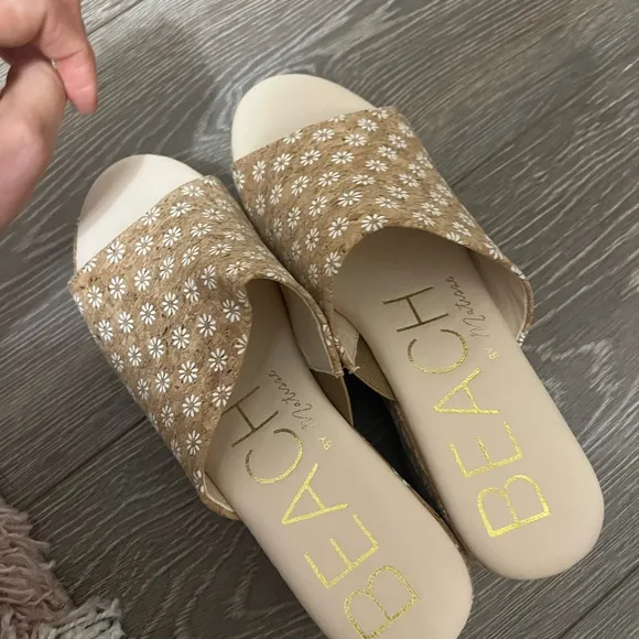 Matisse Terry Woman’s Platform Slide Sandals 👡