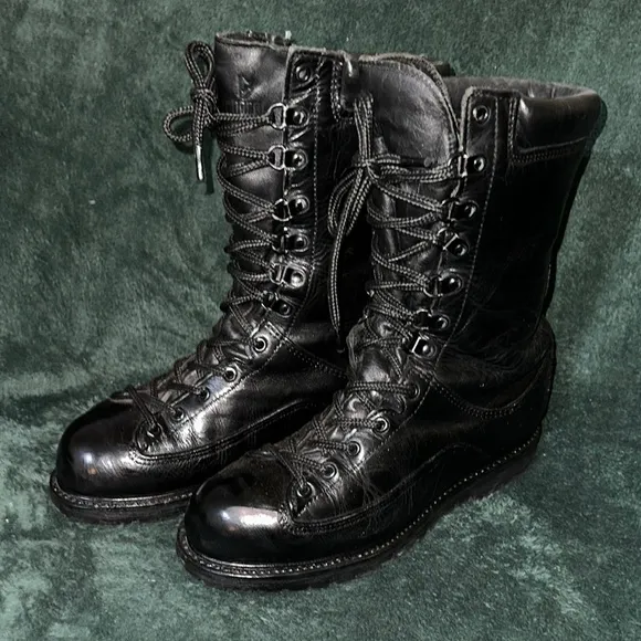 Matterhorn Boots Men’s 8.5M Black Gore Tex Vibram Steel Toe Heavy Duty Mining