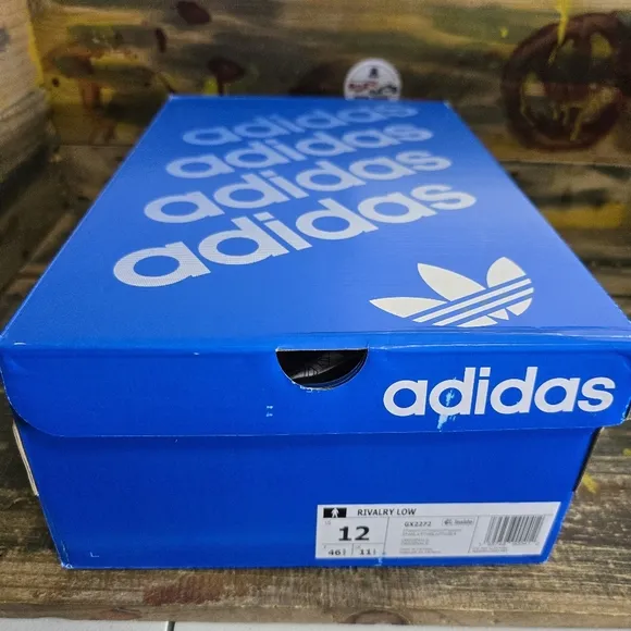 Men adidas athletic shoes size 12 new‎