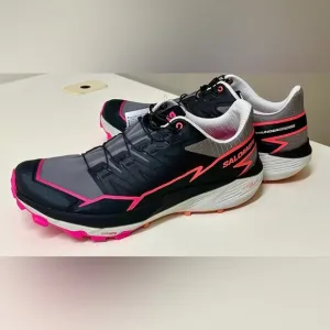 Men’s 11.5 Salomon Thundercross Waterproof Lightweight Trail Running Shoes