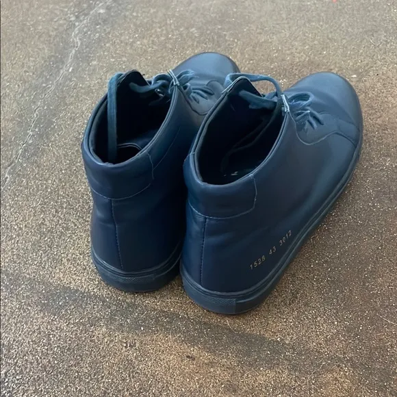 Men's Common Projects Navy High-Top Sneakers