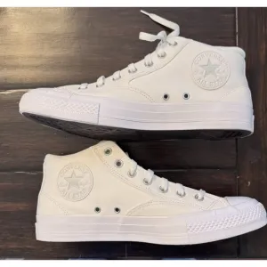 Mens Converse Chuck Taylor Mid *Vintage White* Shoes Sneakers 11 NIB Spring