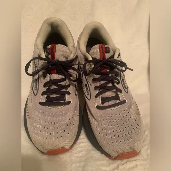 Men’s size 13 Brooks Glycerin sneakers
