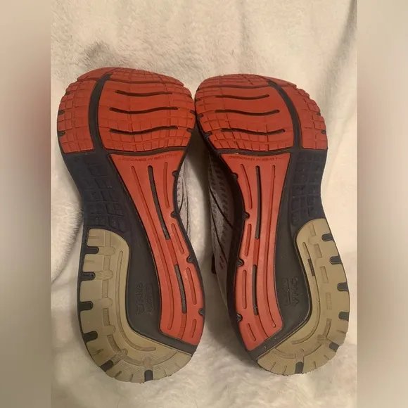 Men’s size 13 Brooks Glycerin sneakers