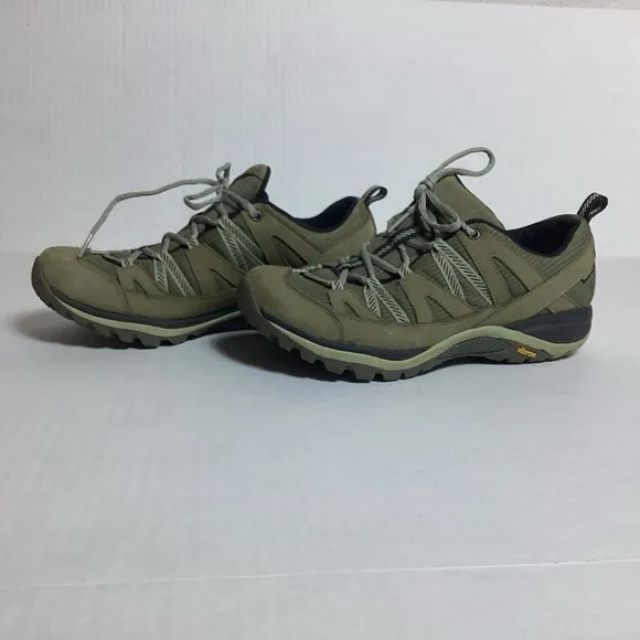 MERELL WOMEN’S SIREN SPORT 3 HIKING SHOES
