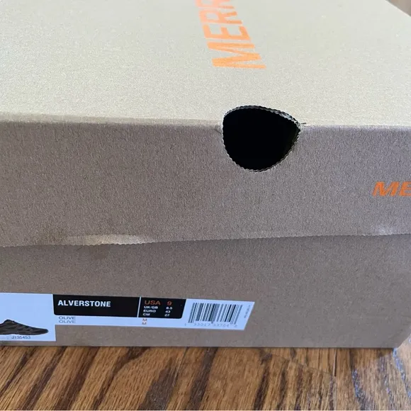 Merrell Alverstone hiking shoes in size 9