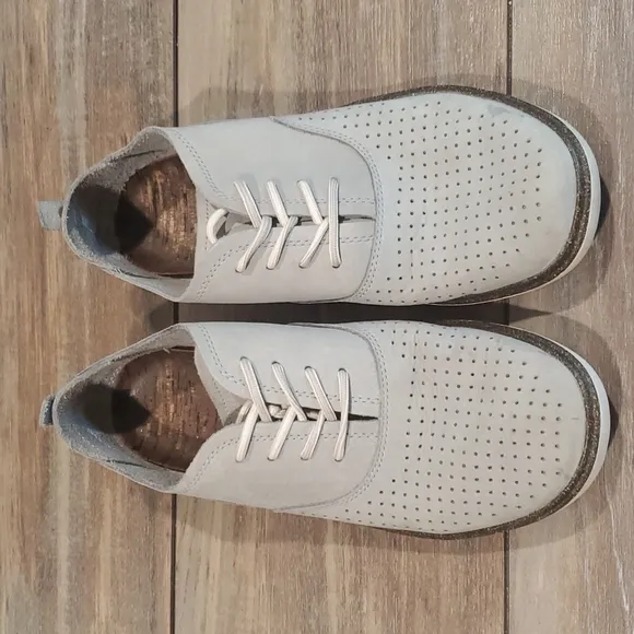 Merrell Aroun Town lace up air  woman sneakers shoes slip on sz 8.5