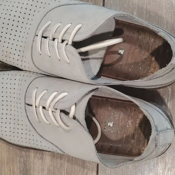 Merrell Aroun Town lace up air  woman sneakers shoes slip on sz 8.5