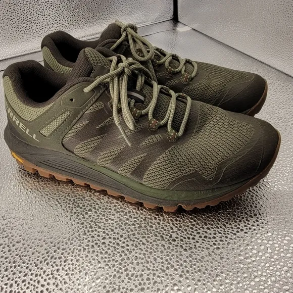 Merrell Mens Nova Tactical Sz 8 shoes. Dark olive, synthetic, machine washable.